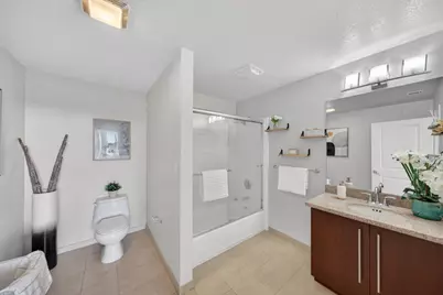1375 Lick Ave 421, San Jose, CA 95110 - Photo 18