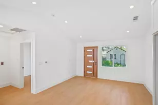 374 S 21st St, San Jose, CA 95116 - Photo 4