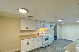 1007 Wood, Taft, CA 93268 - Photo 8
