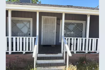 1007 Wood, Taft, CA 93268 - Photo 2