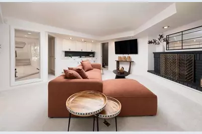 743 Orange Ave, San Carlos, CA 94070 - Photo 12
