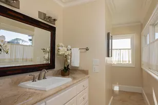 1051 Ocean View Blvd, Pacific Grove, CA 93950 - Photo 36
