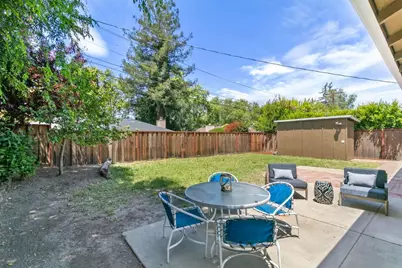 2766 Massachusetts Ave, Redwood City, CA 94061 - Photo 18