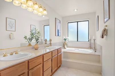 1823 June Marie Ct, Hayward, CA 94541 - Photo 16