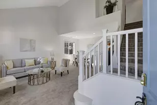 28 Donna Adelle Ct, San Jose, CA 95127 - Photo 2