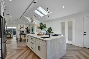 2233 W Hedding St, San Jose, CA 95128 - Photo 10