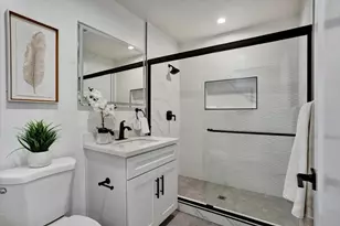 2233 W Hedding St, San Jose, CA 95128 - Photo 18