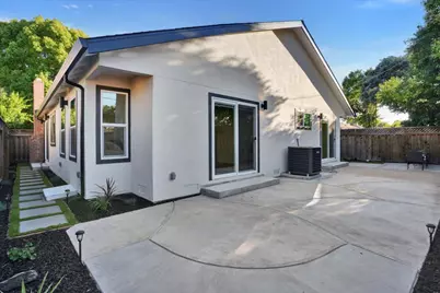2233 W Hedding St, San Jose, CA 95128 - Photo 32