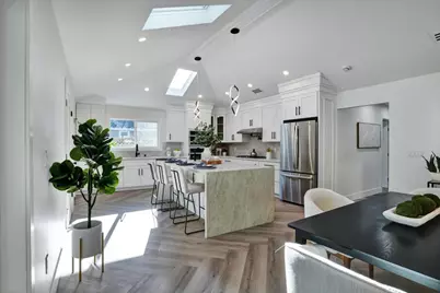 2233 W Hedding St, San Jose, CA 95128 - Photo 8
