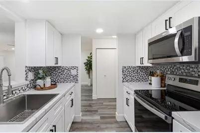 5232 Makati Cir, San Jose, CA 95123 - Photo 18