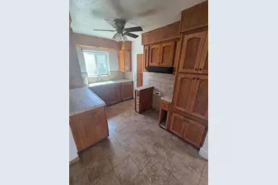 1506 W 5th St, Madera, CA 93637 - Photo 12