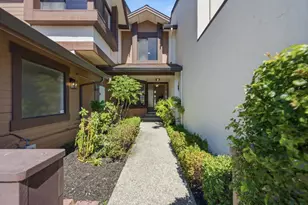 1634 Sugarloaf Dr, San Mateo, CA 94403 - Photo 4
