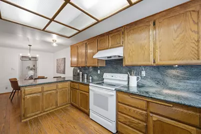 1634 Sugarloaf Dr, San Mateo, CA 94403 - Photo 14