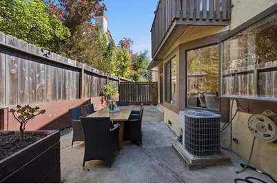1634 Sugarloaf Dr, San Mateo, CA 94403 - Photo 34
