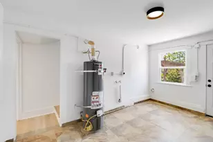 8227 Ney Ave, Oakland, CA 94605 - Photo 16