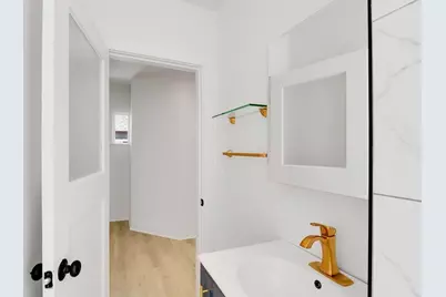 8227 Ney Ave, Oakland, CA 94605 - Photo 14