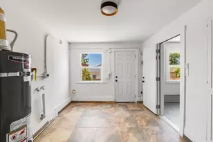 8227 Ney Ave, Oakland, CA 94605 - Photo 18