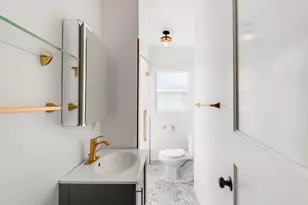 8227 Ney Ave, Oakland, CA 94605 - Photo 10