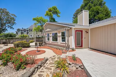 407 Columbus St, Half Moon Bay, CA 94019 - Photo 32