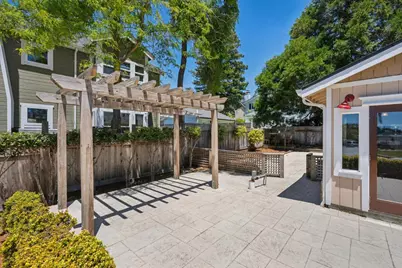 407 Columbus St, Half Moon Bay, CA 94019 - Photo 40