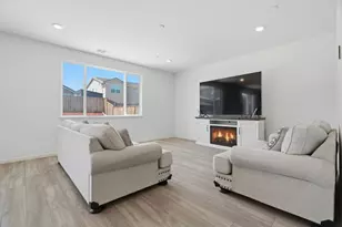 2091 Mint Dr, Hollister, CA 95023 - Photo 6