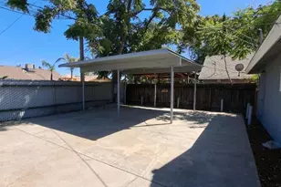 2221 S Poppy Ave, Fresno, CA 93706 - Photo 2