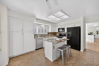 7901 Caledonia Dr, San Jose, CA 95135 - Photo 14