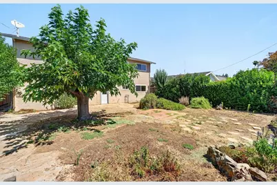 774 Regent Park Dr, San Jose, CA 95123 - Photo 32