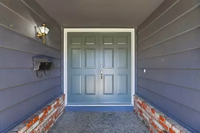 559-561 Mozart Ct, Sunnyvale, CA 94087 - Photo 2