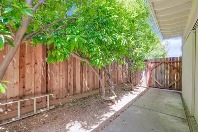 20210 Franklin Ave, Saratoga, CA 95070 - Photo 30
