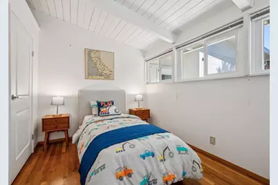 20210 Franklin Ave, Saratoga, CA 95070 - Photo 24