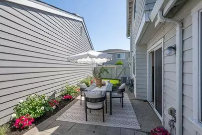 326 Commander Ln, Redwood Shores, CA 94065 - Photo 20