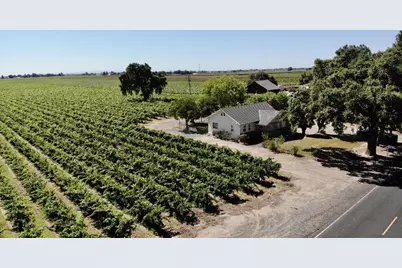 19025 N Devries Rd, Lodi, CA 95242 - Photo 46