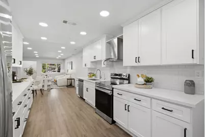 919 Jeanne Ave, San Jose, CA 95116 - Photo 16