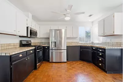 621 New Bedford Dr, Vallejo, CA 94591 - Photo 2