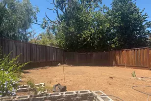 1445 Highland View Ct, Los Altos, CA 94024 - Photo 20