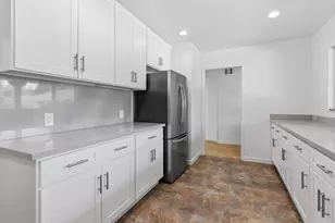 1445 Highland View Ct, Los Altos, CA 94024 - Photo 4