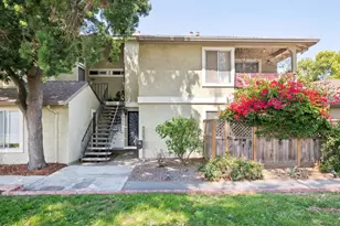 1052 Delna Manor Ln 1052, San Jose, CA 95128 - Photo 2