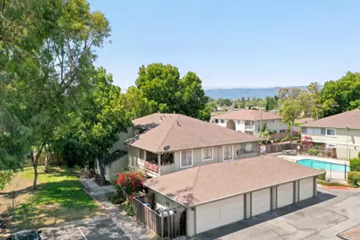 1052 Delna Manor Ln 1052, San Jose, CA 95128 - Photo 44
