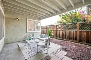 1052 Delna Manor Ln 1052, San Jose, CA 95128 - Photo 22