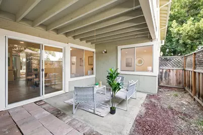 1052 Delna Manor Ln 1052, San Jose, CA 95128 - Photo 20