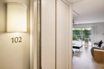 814 N Delaware St 102, San Mateo, CA 94401 - Photo 2