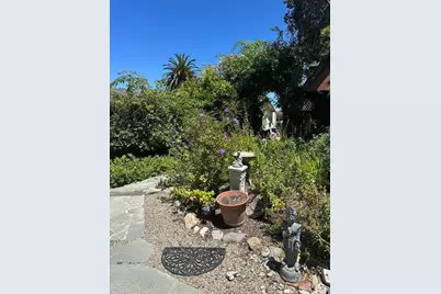 1033 Carmelo St, Monterey, CA 93940 - Photo 2