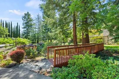 24970 Okeefe Ln, Los Altos Hills, CA 94022 - Photo 50