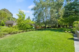 24970 O'Keefe Ln, Los Altos Hills, CA 94022 - Photo 32