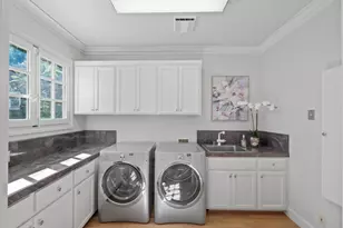 24970 O'Keefe Ln, Los Altos Hills, CA 94022 - Photo 16