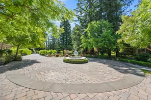 24970 O'Keefe Ln, Los Altos Hills, CA 94022 - Photo 48