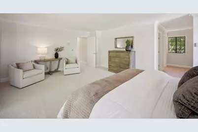 26201 Elena Rd, Los Altos Hills, CA 94022 - Photo 34