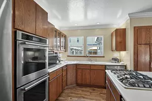 1205 Fairview Ave, Redwood City, CA 94061 - Photo 10