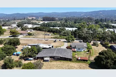 897 Green Valley Rd, Watsonville, CA 95076 - Photo 14